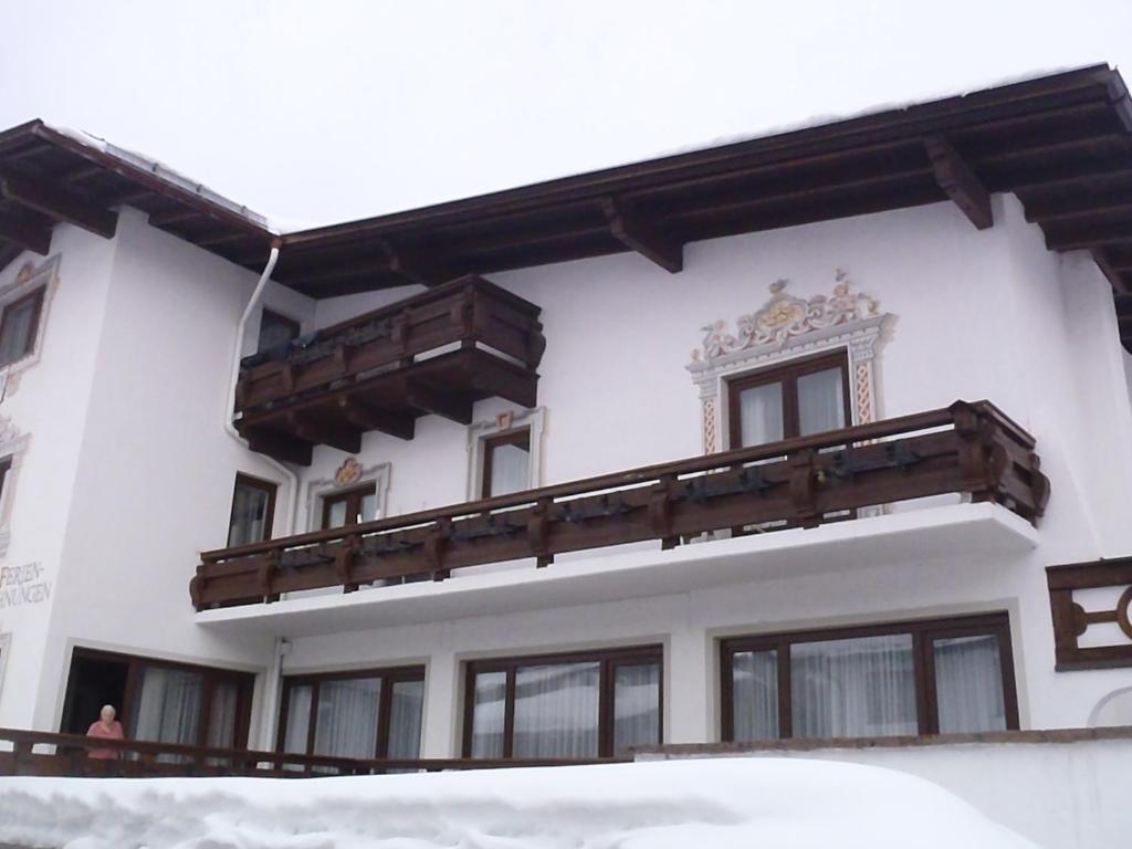 Gastehaus Teferle Aparthotel Seefeld in Tirol Exteriör bild